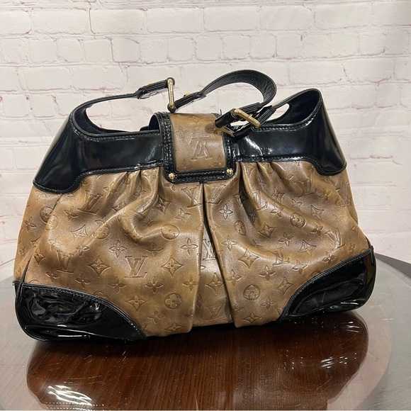 LOUIS VUITTON Limited Edition Taupe Monogram Embossed Leather Polly Bag EUC - Picture 7 of 17